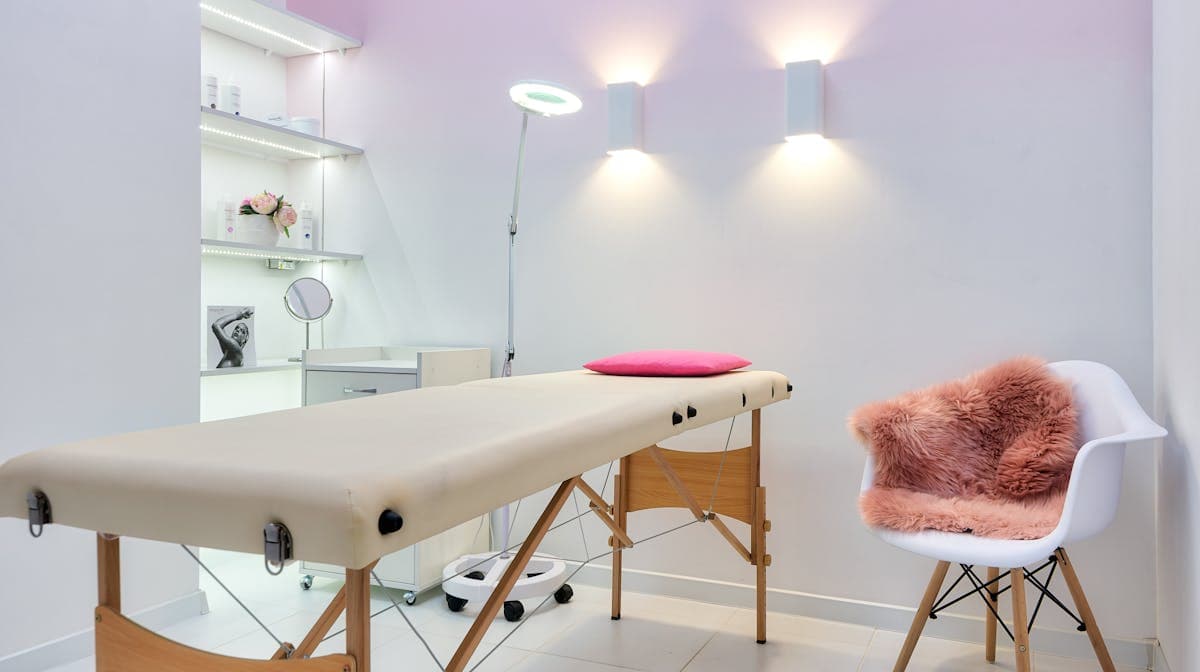Why hair stylists are leaving salon suites (and what they're doing instead)